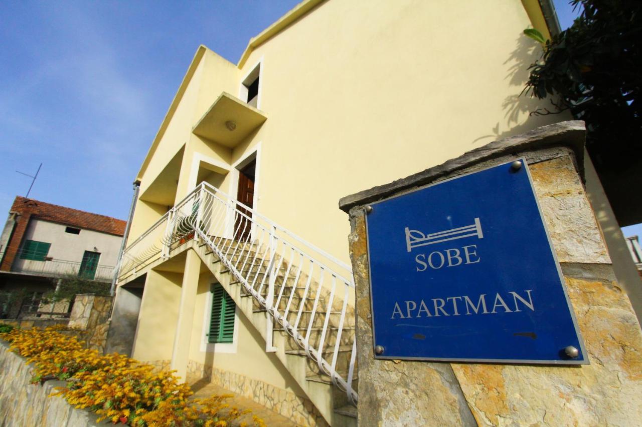 Apartments Gaja Green Ap Sveti Filip i Jakov Ngoại thất bức ảnh