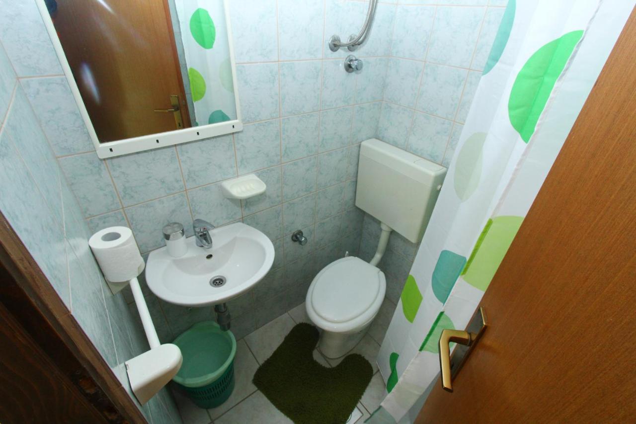 Apartments Gaja Green Ap Sveti Filip i Jakov Ngoại thất bức ảnh