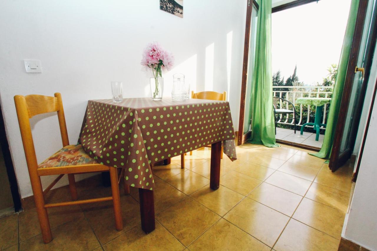 Apartments Gaja Green Ap Sveti Filip i Jakov Ngoại thất bức ảnh