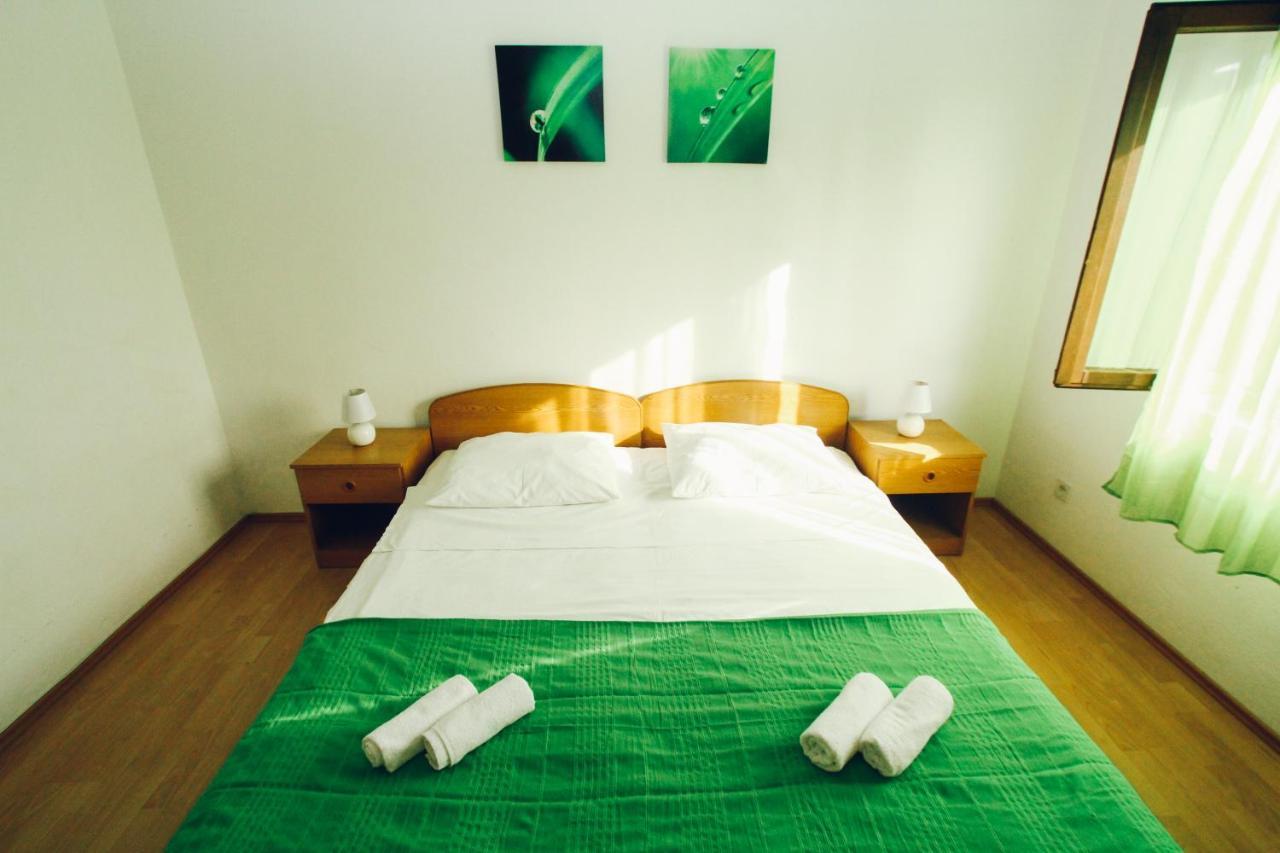 Apartments Gaja Green Ap Sveti Filip i Jakov Ngoại thất bức ảnh